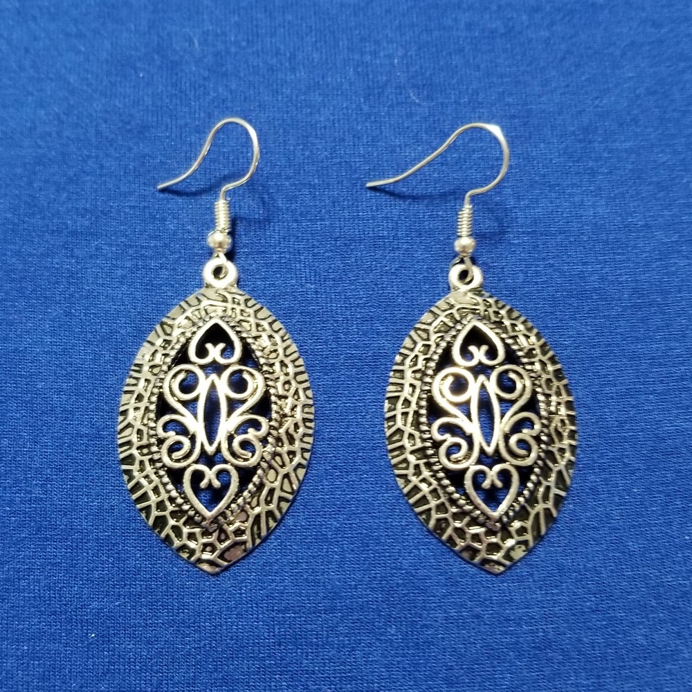 Open Heart Oval Drop Earrings Silver